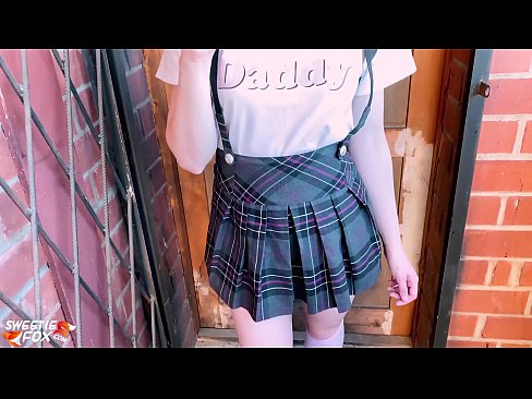 ❤️ Schoolgirl ດູດ dick ຂອງນາງເລິກແລະ fucks ແທນທີ່ຈະຫ້ອງຮຽນ. ️ ໜັງໂປ້ ຢູ່ຄອມ lo.pornmega-com.ru ☑